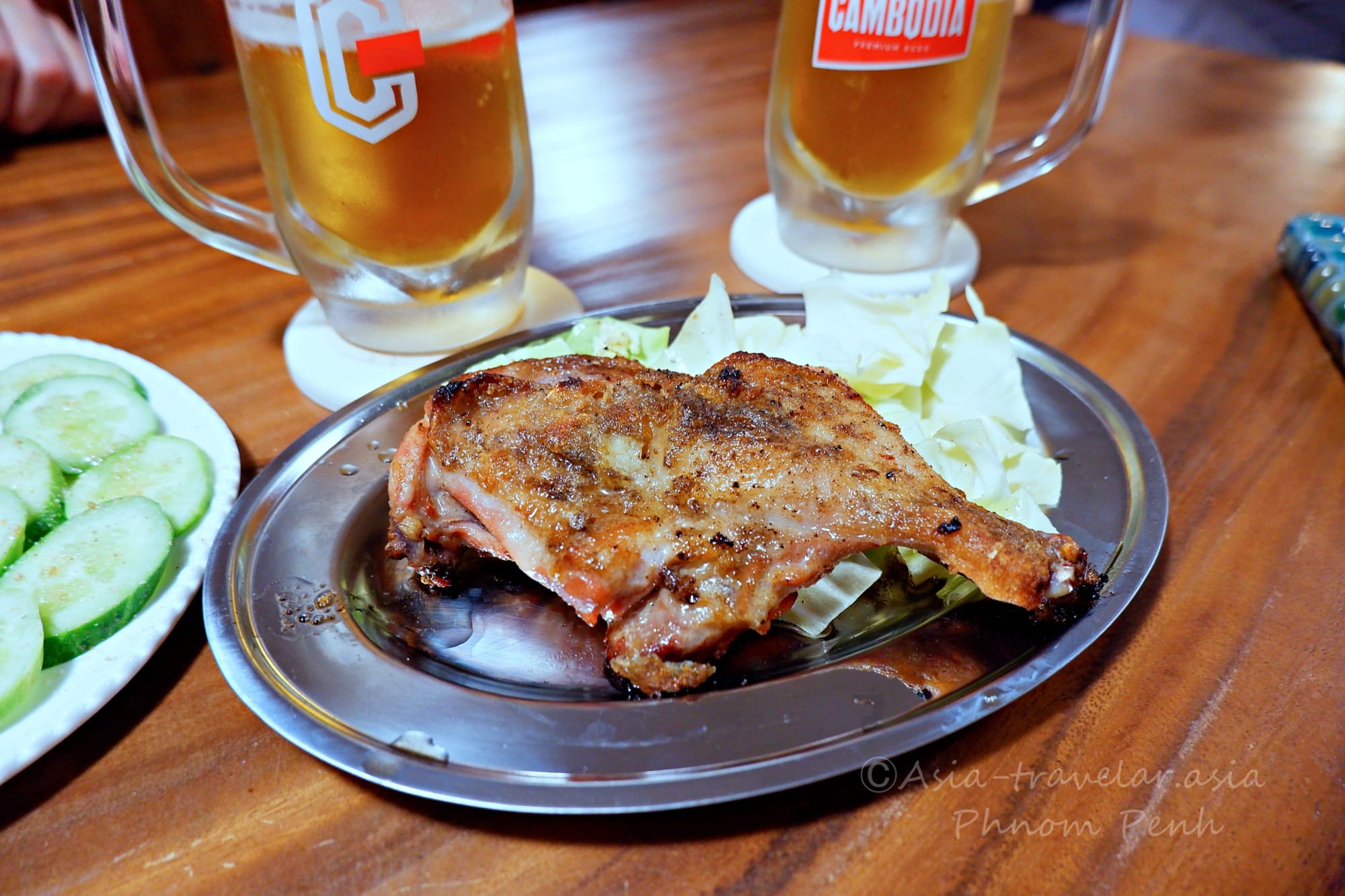 プノンペン　骨付鳥